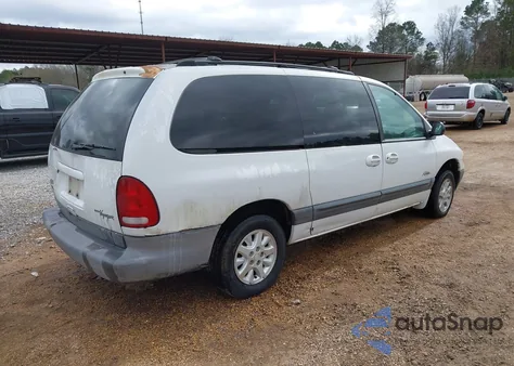1997 Plymouth Grand Voyager Se z USA, uszkodzony, nr VIN 1P4GP44R0VB213368